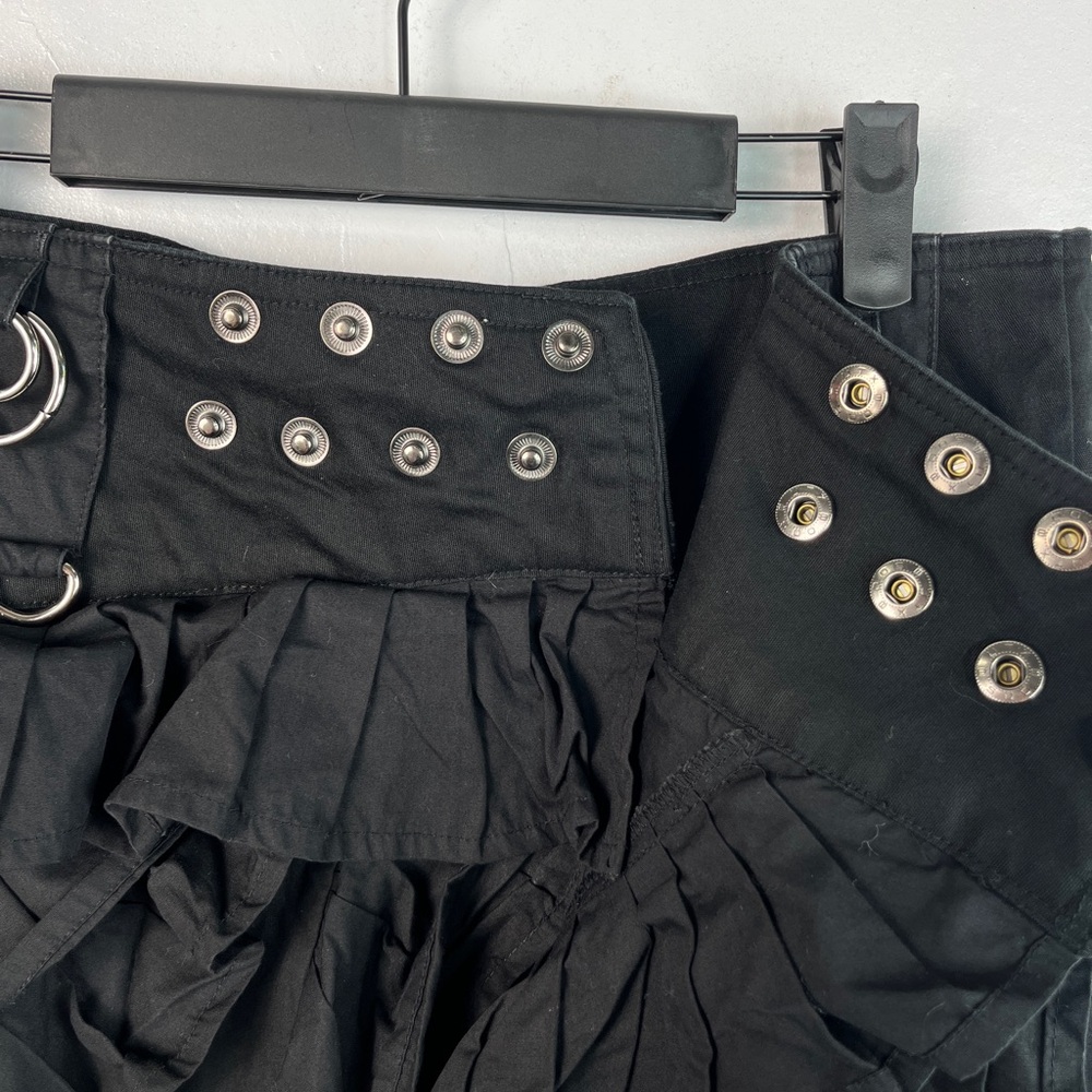 Skingraft Ruffle Skirt Size Small - Picture 9 of 10